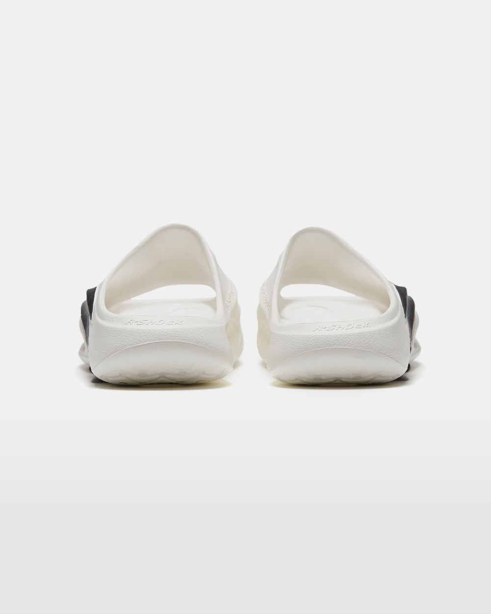 Anta Bubble Slides White / Black USA | VJF310897