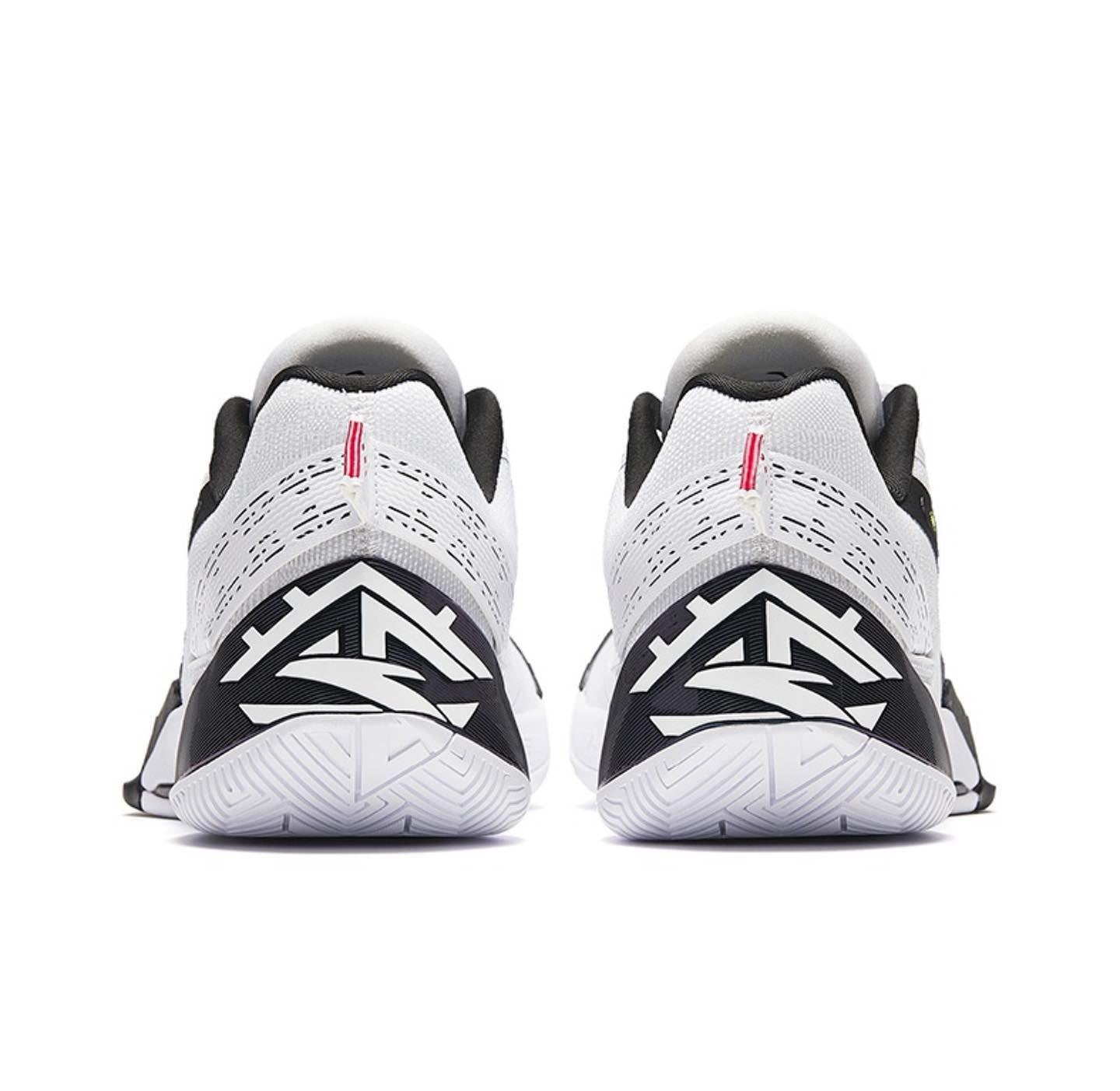 Anta Shock Sweep 5 Basketball Shoes White / Black USA | OPJ819326