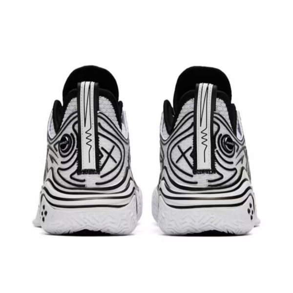 Anta Shock Wave 4 Pro Basketball Shoes White / Black USA | JIB678209